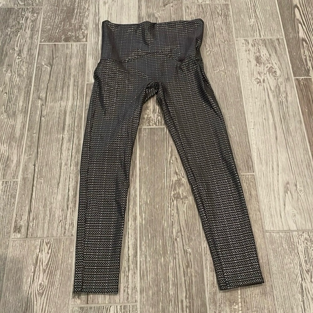 Spanx booty boost leggings - grey/silver - size M